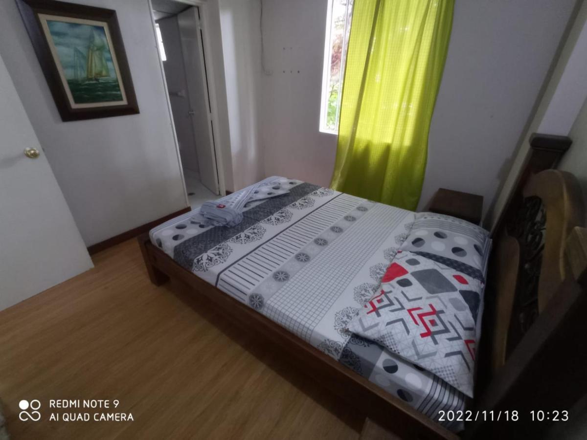 Apartamento 201 Amplio Y Comodo Medellin 90 Mts Buitenkant foto