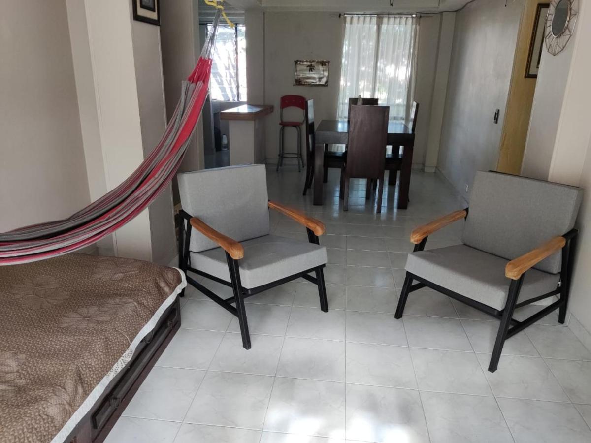 Apartamento 201 Amplio Y Comodo Medellin 90 Mts Buitenkant foto